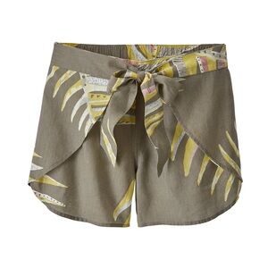 Small Patagonia Women's Garden Island Tie Front Shorts